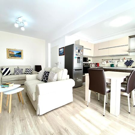 Nataly'S House Apartment Brasov Ngoại thất bức ảnh